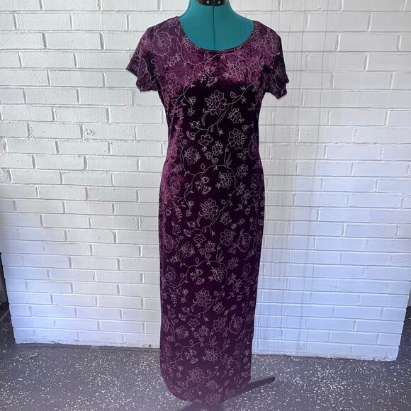 Especially Yours Dresses & Skirts - Vintage 90s stretch velvet floral maxi dress
